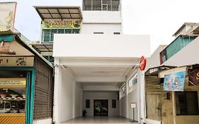 OYO 3492 Mandala Residence